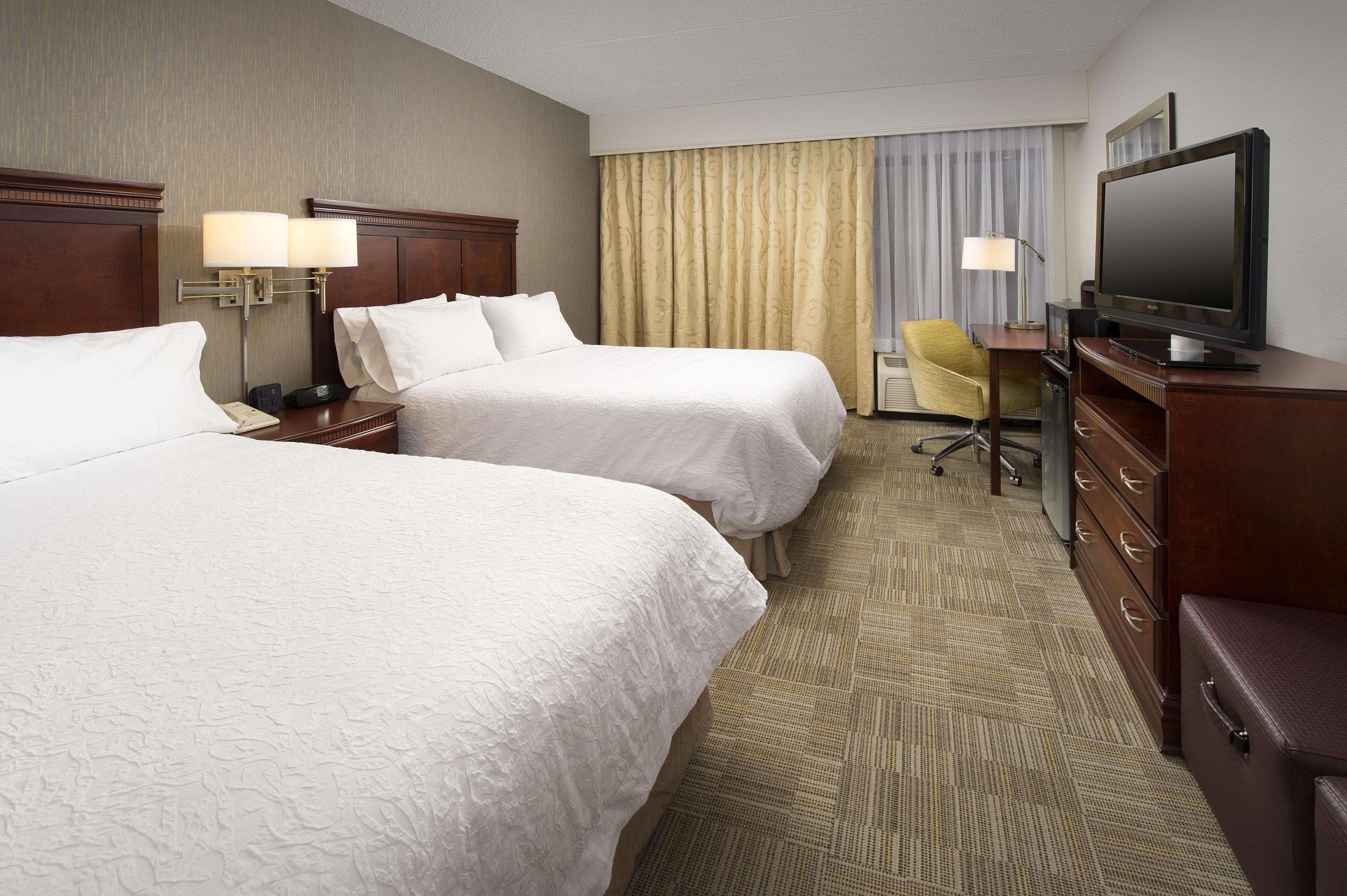 Hampton Inn Rochester Greece Exterior photo
