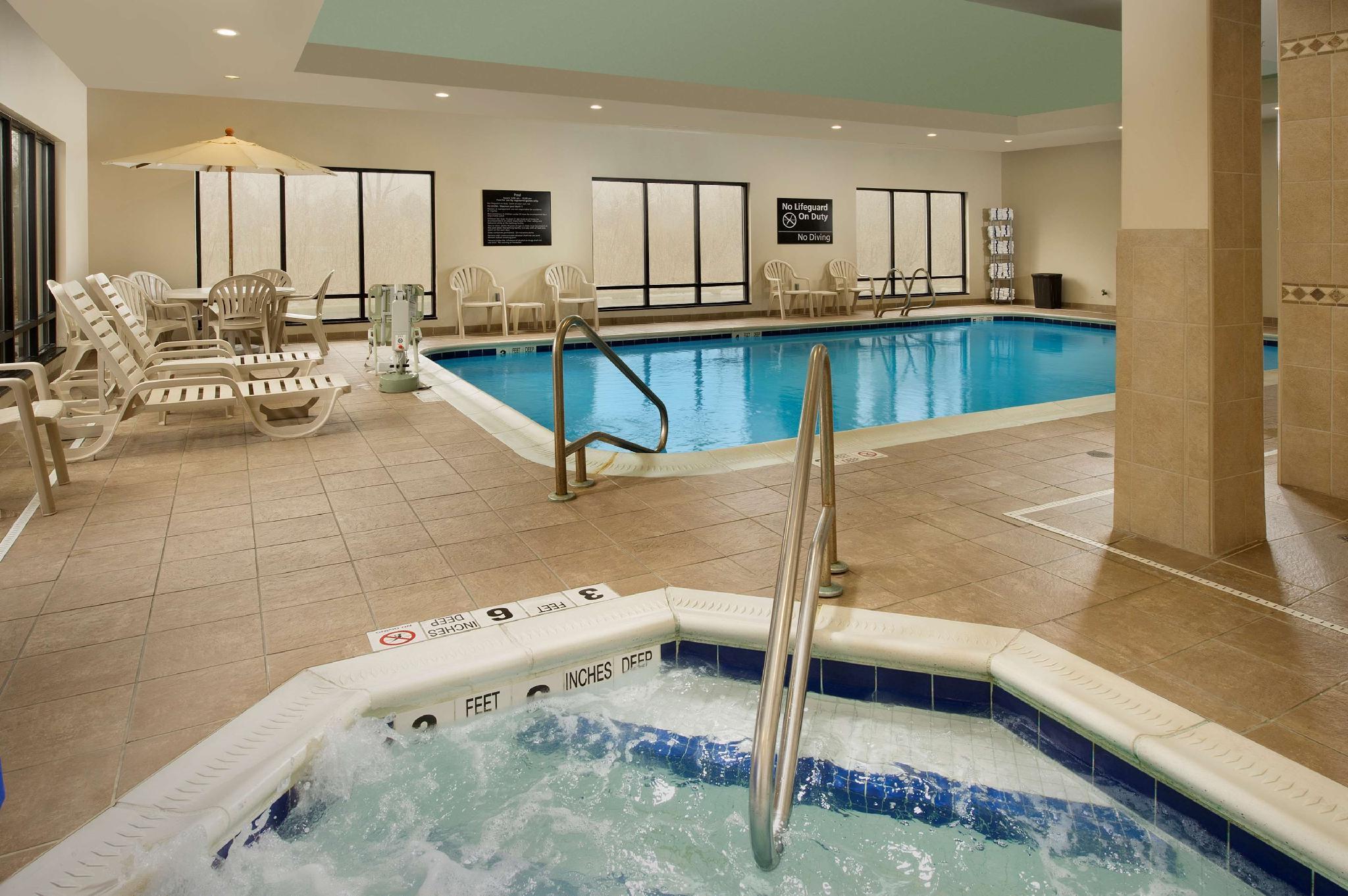 Hampton Inn Rochester Greece Exterior photo