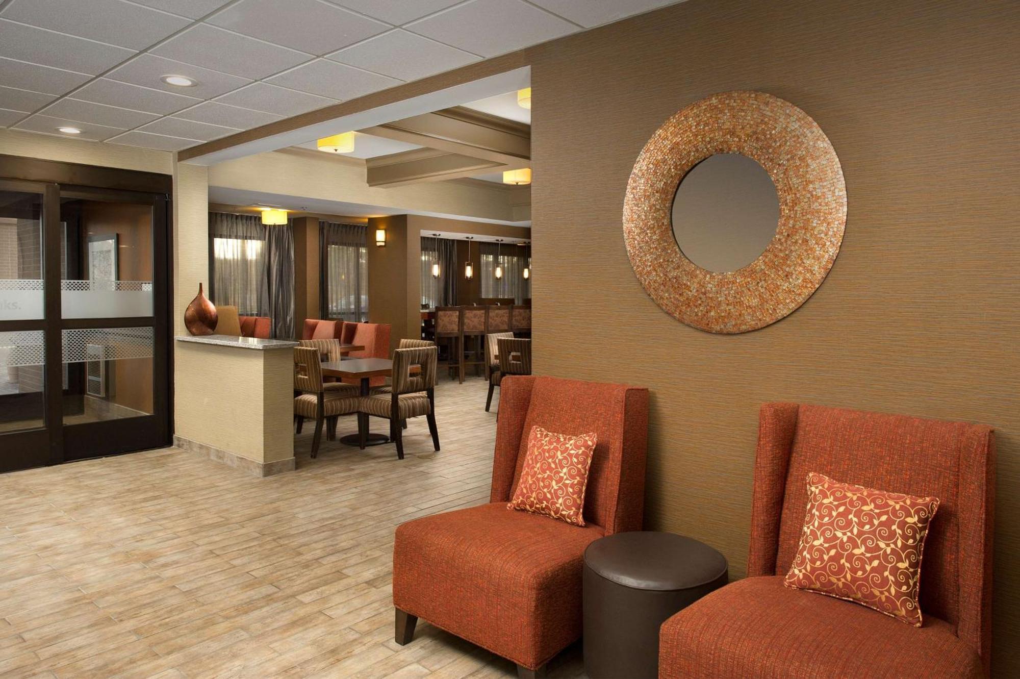 Hampton Inn Rochester Greece Exterior photo